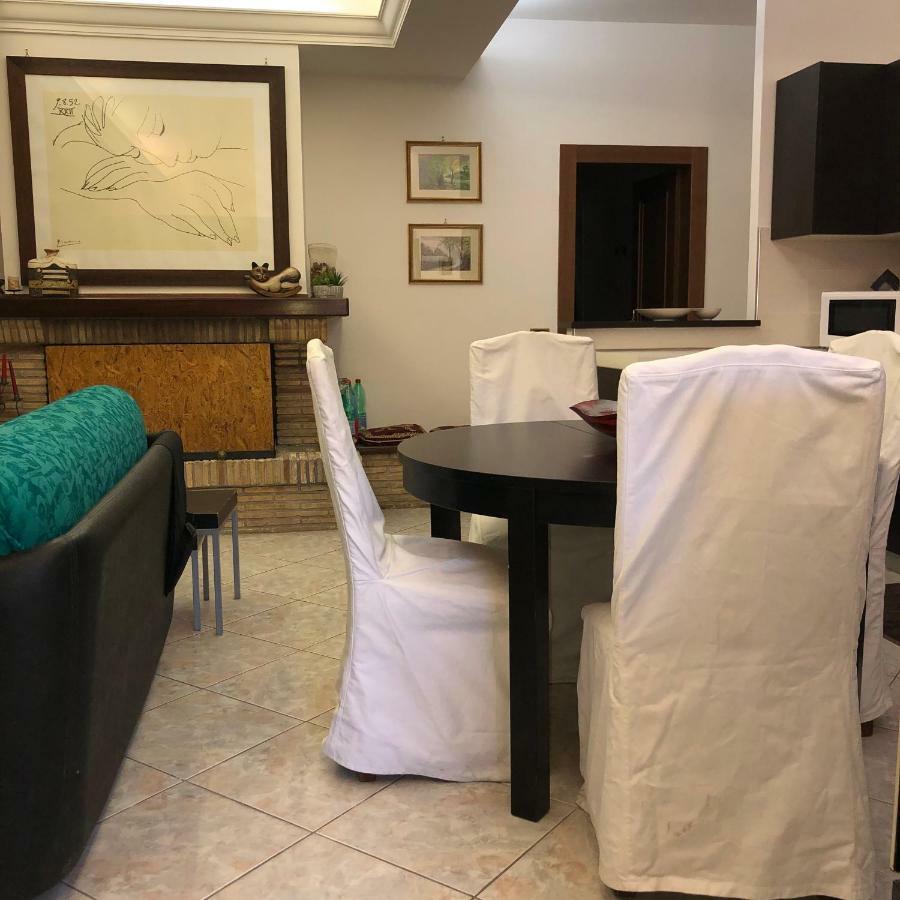 Villa La Residenza Dei Papi à Papigno Extérieur photo